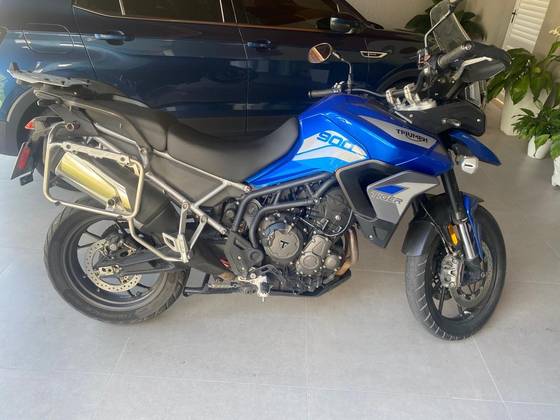 TRIUMPH TIGER 900 GT PRO TRIUMPH TIGER 900 GT PRO